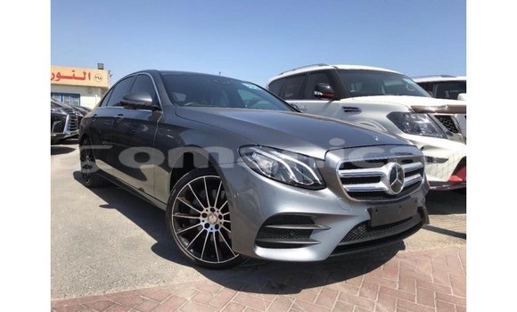 Buy Import Mercedes-Benz 200 Other Car in Import - Dubai in Dhufar Buy Import Mercedes-Benz 200 Other Car in Import - Dubai in Dhufar