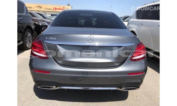 Buy Import Mercedes-Benz 200 Other Car in Import - Dubai in Dhufar Buy Import Mercedes-Benz 200 Other Car in Import - Dubai in Dhufar