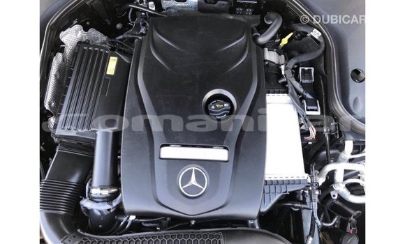 Buy Import Mercedes-Benz 200 Other Car in Import - Dubai in Dhufar Buy Import Mercedes-Benz 200 Other Car in Import - Dubai in Dhufar
