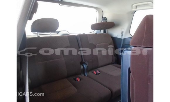 Buy Import Toyota Land Cruiser White Car in Import - Dubai in Dhufar Buy Import Toyota Land Cruiser White Car in Import - Dubai in Dhufar