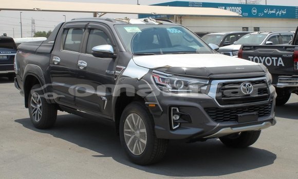 Buy Import Toyota Hilux Black Car in Import - Dubai in Dhufar Buy Import Toyota Hilux Black Car in Import - Dubai in Dhufar