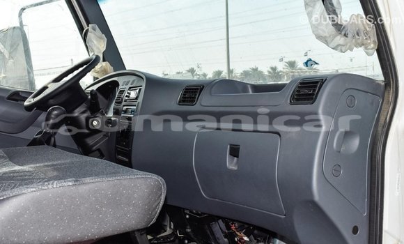 Buy Import Mercedes-Benz 190 White Car in Import - Dubai in Dhufar Buy Import Mercedes-Benz 190 White Car in Import - Dubai in Dhufar