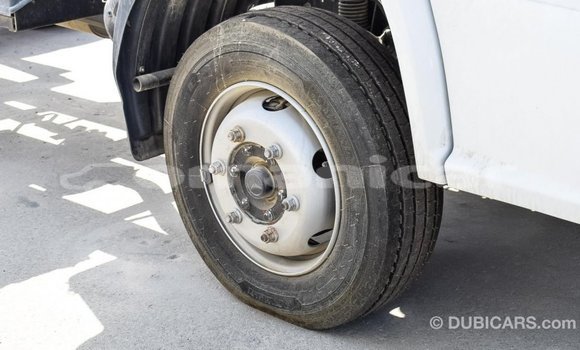 Buy Import Mercedes-Benz 190 White Car in Import - Dubai in Dhufar Buy Import Mercedes-Benz 190 White Car in Import - Dubai in Dhufar