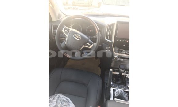 Buy Import Toyota Land Cruiser Black Car in Import - Dubai in Dhufar Buy Import Toyota Land Cruiser Black Car in Import - Dubai in Dhufar