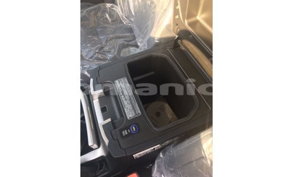 Buy Import Toyota Land Cruiser Black Car in Import - Dubai in Dhufar Buy Import Toyota Land Cruiser Black Car in Import - Dubai in Dhufar