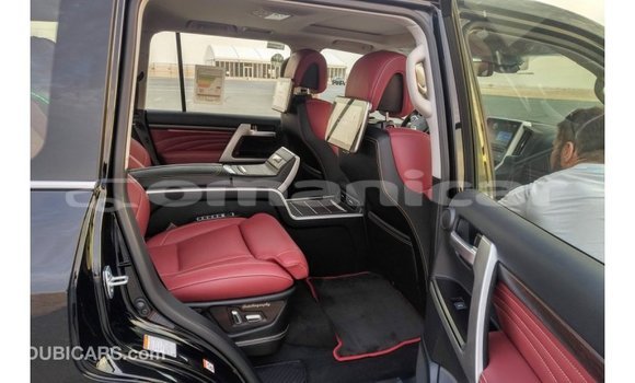 Buy Import Toyota Land Cruiser Black Car in Import - Dubai in Dhufar Buy Import Toyota Land Cruiser Black Car in Import - Dubai in Dhufar