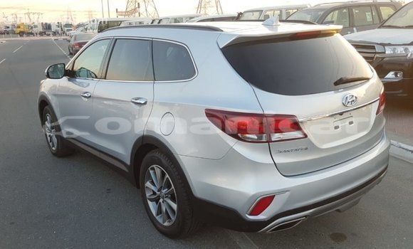 Buy Import Hyundai Santa Fe Other Car in Import - Dubai in Dhufar Buy Import Hyundai Santa Fe Other Car in Import - Dubai in Dhufar