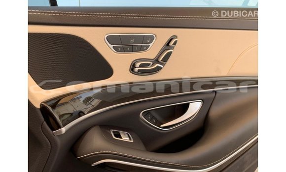 Buy Import Mercedes-Benz 190 White Car in Import - Dubai in Dhufar Buy Import Mercedes-Benz 190 White Car in Import - Dubai in Dhufar