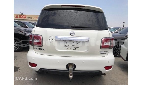 Buy Import Nissan Patrol White Car in Import - Dubai in Dhufar Buy Import Nissan Patrol White Car in Import - Dubai in Dhufar