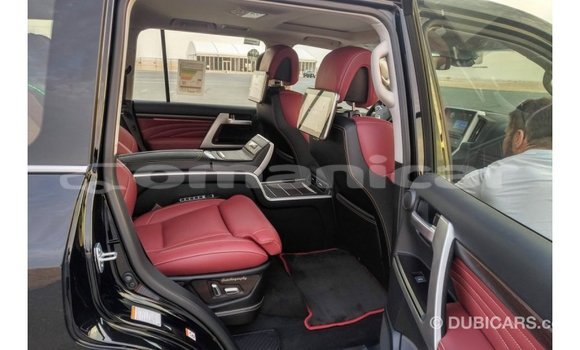 Buy Import Toyota Land Cruiser Black Car in Import - Dubai in Dhufar Buy Import Toyota Land Cruiser Black Car in Import - Dubai in Dhufar