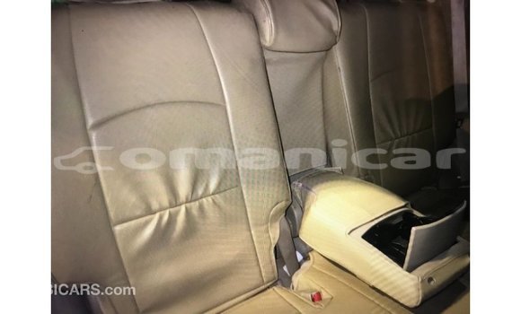 Buy Import Toyota Prado White Car in Import - Dubai in Dhufar Buy Import Toyota Prado White Car in Import - Dubai in Dhufar