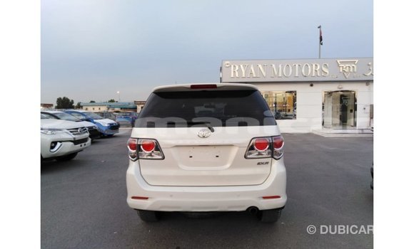 Buy Import Toyota Fortuner White Car in Import - Dubai in Dhufar Buy Import Toyota Fortuner White Car in Import - Dubai in Dhufar
