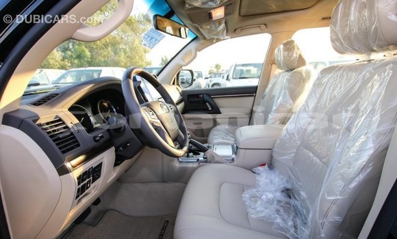 Buy Import Toyota Land Cruiser Black Car in Import - Dubai in Dhufar Buy Import Toyota Land Cruiser Black Car in Import - Dubai in Dhufar
