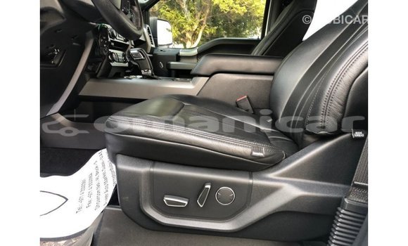 Buy Import Ford Club Wagon White Car in Import - Dubai in Dhufar Buy Import Ford Club Wagon White Car in Import - Dubai in Dhufar