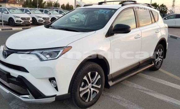 Buy Import Toyota RAV4 White Car in Import - Dubai in Dhufar Buy Import Toyota RAV4 White Car in Import - Dubai in Dhufar