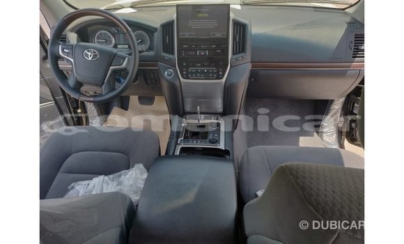 Buy Import Toyota Land Cruiser Other Car in Import - Dubai in Dhufar Buy Import Toyota Land Cruiser Other Car in Import - Dubai in Dhufar