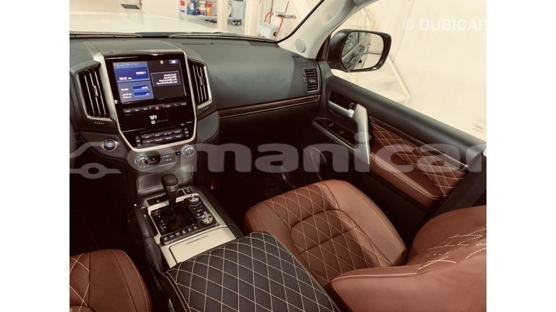 Big with watermark 90aa88c8 9513 46c0 b962 7d1e443b6757