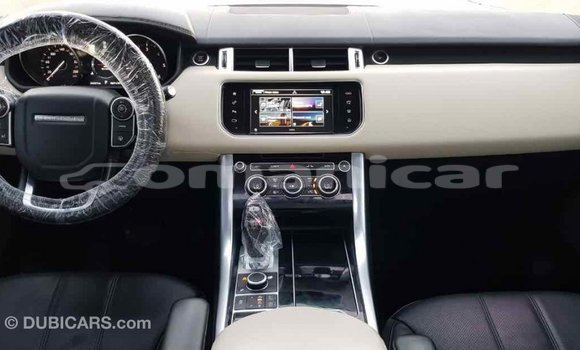 Buy Import Land Rover Range Rover White Car in Import - Dubai in Dhufar Buy Import Land Rover Range Rover White Car in Import - Dubai in Dhufar