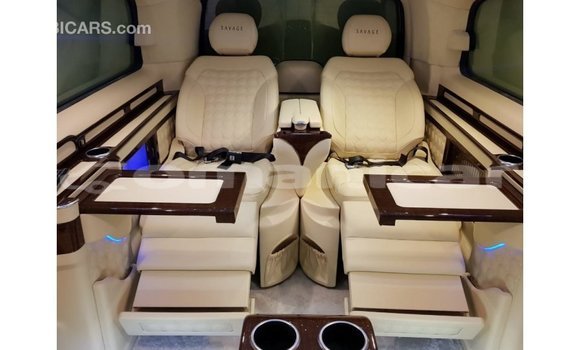 Buy Import Mercedes-Benz 250 Black Car in Import - Dubai in Dhufar Buy Import Mercedes-Benz 250 Black Car in Import - Dubai in Dhufar