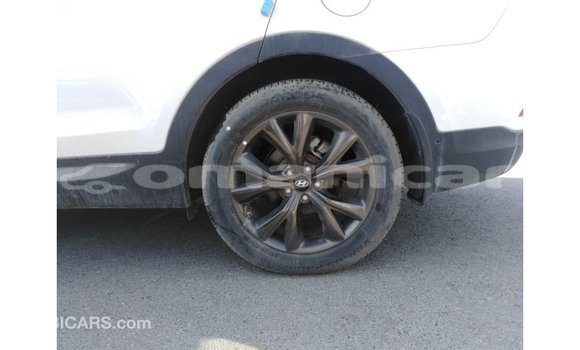 Buy Import Hyundai Santa Fe White Car in Import - Dubai in Dhufar Buy Import Hyundai Santa Fe White Car in Import - Dubai in Dhufar