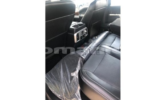 Buy Import Ford Club Wagon Black Car in Import - Dubai in Dhufar Buy Import Ford Club Wagon Black Car in Import - Dubai in Dhufar