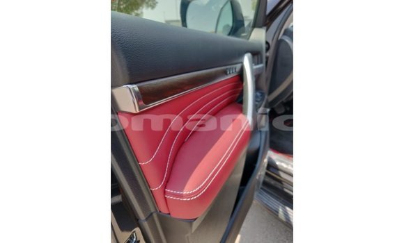 Buy Import Toyota Land Cruiser Black Car in Import - Dubai in Dhufar Buy Import Toyota Land Cruiser Black Car in Import - Dubai in Dhufar