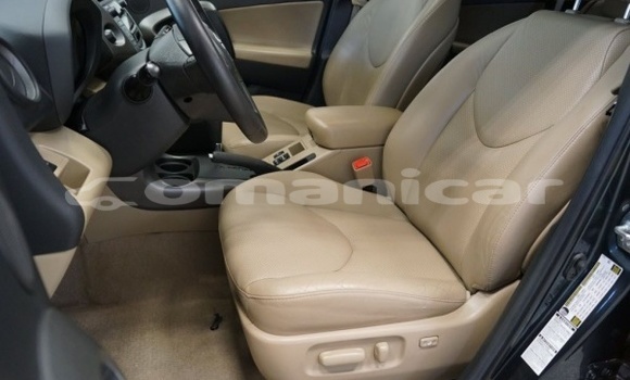 Buy Used Toyota RAV4 Other Car in Muscat in Masqat Buy Used Toyota RAV4 Other Car in Muscat in Masqat