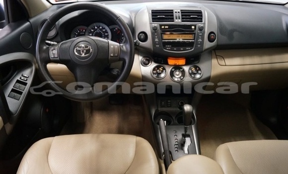 Buy Used Toyota RAV4 Other Car in Muscat in Masqat Buy Used Toyota RAV4 Other Car in Muscat in Masqat