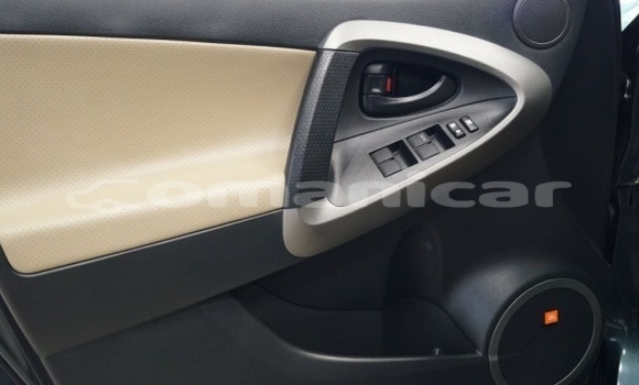 Buy Used Toyota RAV4 Other Car in Muscat in Masqat Buy Used Toyota RAV4 Other Car in Muscat in Masqat