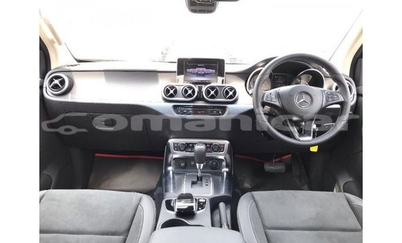 Buy Import Mercedes-Benz 250 Blue Car in Import - Dubai in Dhufar Buy Import Mercedes-Benz 250 Blue Car in Import - Dubai in Dhufar