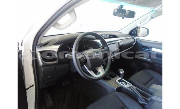 Buy Import Toyota Hilux White Car in Import - Dubai in Dhufar Buy Import Toyota Hilux White Car in Import - Dubai in Dhufar