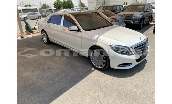 Buy Import Mercedes-Benz 190 White Car in Import - Dubai in Dhufar Buy Import Mercedes-Benz 190 White Car in Import - Dubai in Dhufar