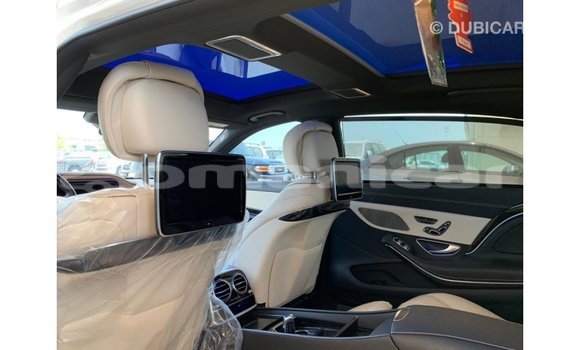 Buy Import Mercedes-Benz 190 White Car in Import - Dubai in Dhufar Buy Import Mercedes-Benz 190 White Car in Import - Dubai in Dhufar