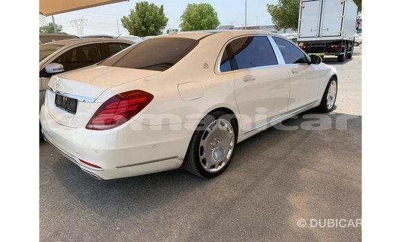 Buy Import Mercedes-Benz 190 White Car in Import - Dubai in Dhufar Buy Import Mercedes-Benz 190 White Car in Import - Dubai in Dhufar