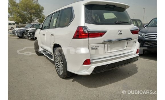 Buy Import Lexus LX White Car in Import - Dubai in Dhufar Buy Import Lexus LX White Car in Import - Dubai in Dhufar