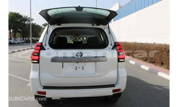 Buy Import Toyota Prado White Car in Import - Dubai in Dhufar Buy Import Toyota Prado White Car in Import - Dubai in Dhufar