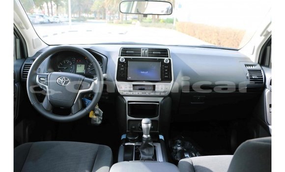Buy Import Toyota Prado White Car in Import - Dubai in Dhufar Buy Import Toyota Prado White Car in Import - Dubai in Dhufar