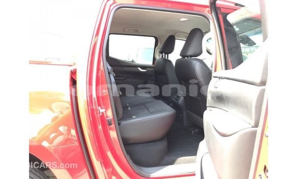 Buy Import Mercedes-Benz 250 Red Car in Import - Dubai in Dhufar Buy Import Mercedes-Benz 250 Red Car in Import - Dubai in Dhufar