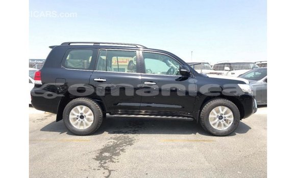 Buy Import Toyota Land Cruiser Black Car in Import - Dubai in Dhufar Buy Import Toyota Land Cruiser Black Car in Import - Dubai in Dhufar