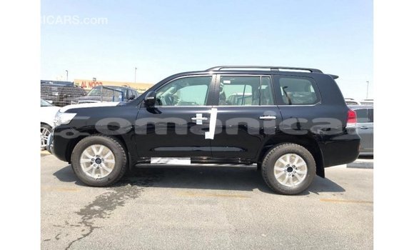 Buy Import Toyota Land Cruiser Black Car in Import - Dubai in Dhufar Buy Import Toyota Land Cruiser Black Car in Import - Dubai in Dhufar