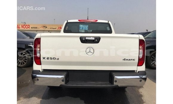Buy Import Mercedes-Benz 250 White Car in Import - Dubai in Dhufar Buy Import Mercedes-Benz 250 White Car in Import - Dubai in Dhufar