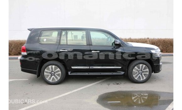 Buy Import Toyota Land Cruiser Black Car in Import - Dubai in Dhufar Buy Import Toyota Land Cruiser Black Car in Import - Dubai in Dhufar