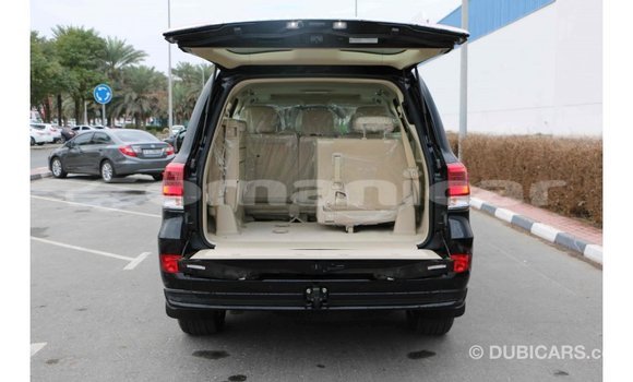 Buy Import Toyota Land Cruiser Black Car in Import - Dubai in Dhufar Buy Import Toyota Land Cruiser Black Car in Import - Dubai in Dhufar