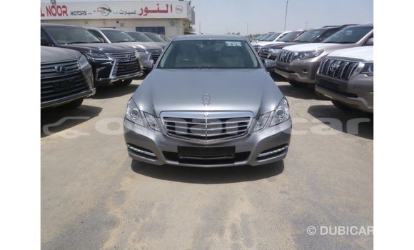 Buy Import Mercedes-Benz 250 Other Car in Import - Dubai in Dhufar Buy Import Mercedes-Benz 250 Other Car in Import - Dubai in Dhufar