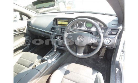 Buy Import Mercedes-Benz 250 Other Car in Import - Dubai in Dhufar Buy Import Mercedes-Benz 250 Other Car in Import - Dubai in Dhufar