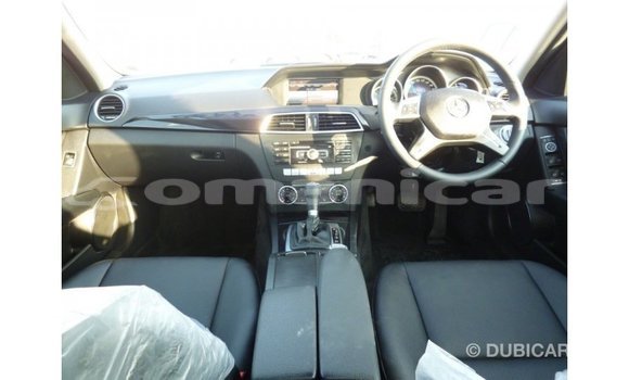 Buy Import Mercedes-Benz 200 White Car in Import - Dubai in Dhufar Buy Import Mercedes-Benz 200 White Car in Import - Dubai in Dhufar