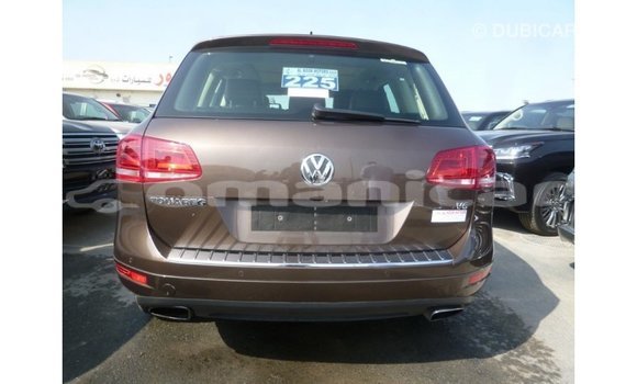Buy Import Volkswagen Touareg Brown Car in Import - Dubai in Dhufar Buy Import Volkswagen Touareg Brown Car in Import - Dubai in Dhufar