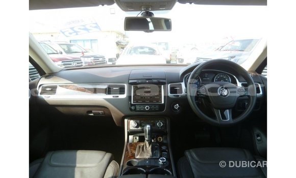 Buy Import Volkswagen Touareg Brown Car in Import - Dubai in Dhufar Buy Import Volkswagen Touareg Brown Car in Import - Dubai in Dhufar