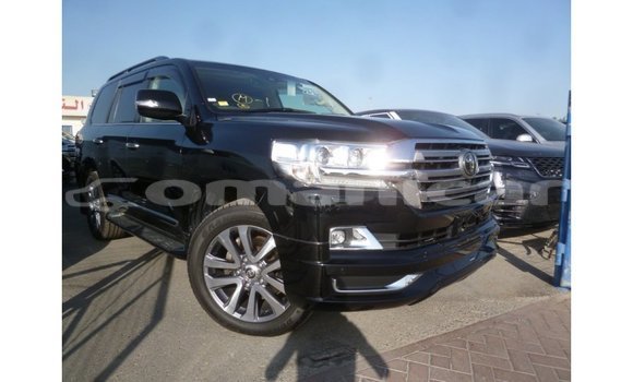 Buy Import Toyota Land Cruiser Black Car in Import - Dubai in Dhufar Buy Import Toyota Land Cruiser Black Car in Import - Dubai in Dhufar