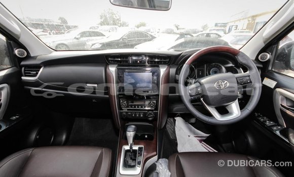 Buy Import Toyota Fortuner Other Car in Import - Dubai in Dhufar Buy Import Toyota Fortuner Other Car in Import - Dubai in Dhufar